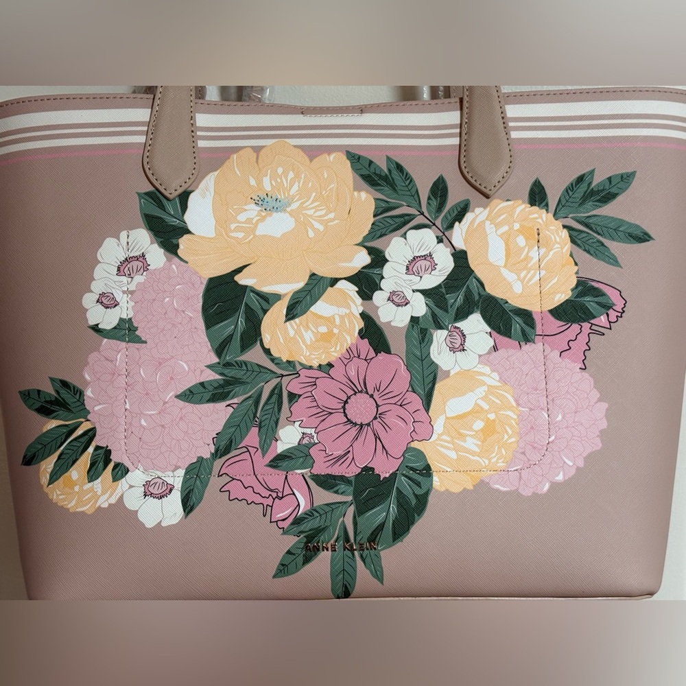 Anne Klein Bonded Large Tote with Pouch - Picture 8 of 17